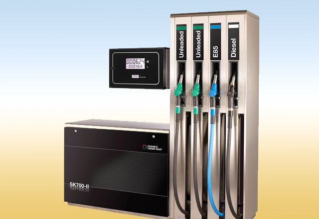 
            * Seitlich liegende Zapfstellen mit einem oder zwei Schläuchen links und rechts<br>
* Bei Anlagen mit begrenzter Fläche nutzt die kleine Stellfläche den Platz optimal<br>
* Ausbaufähig<br>
* Einsatz im industriellen Bereich ebenso wie im Handel möglich<br>
* Das modulare Design erlaubt einen vielfältigen Einsatz<br>
* Rahmen aus galvanisiertem Stahl<br>
* Zuverlässige Pumpen und wartungsarme Elektronik<br> 
            